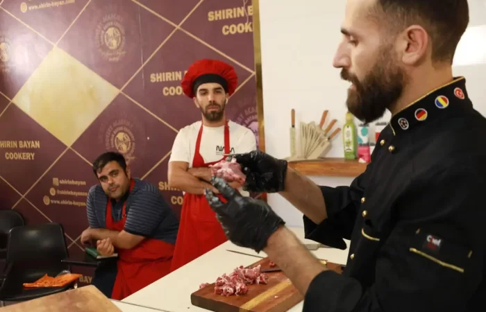 آموزش تخته کاری رستوران آموزشگاه آشپزی در اصفهان